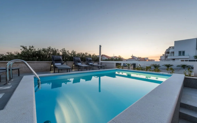 Apartments Gaj
