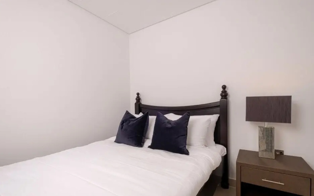 LUX - Contemporary Suite Dubai Marina
