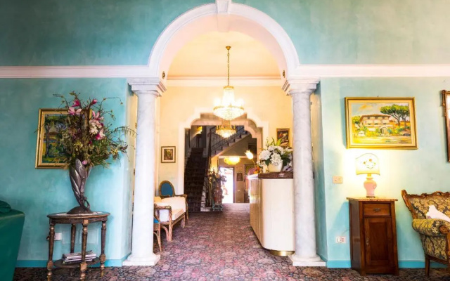 Hotel Sonia