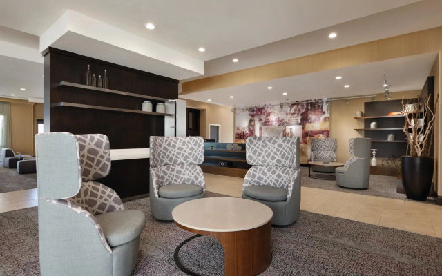 Courtyard by Marriott Charlotte Airport North