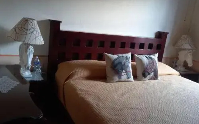 Hotel Roselyn