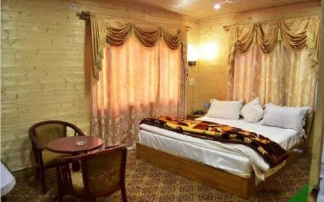 Hotel GRG Residency