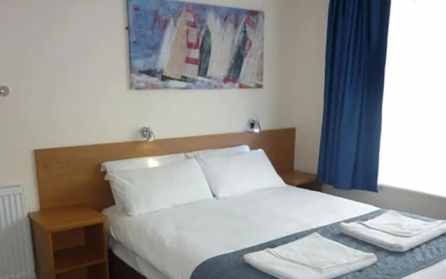 Serenity Hotel