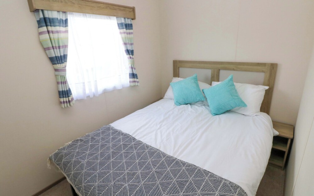 82 Manorbier Park