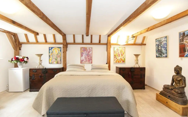 Bed & Breakfast of Art
