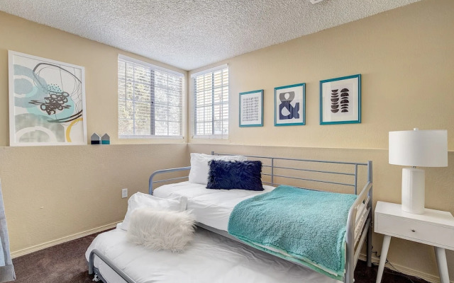 Charming Studio Heart of RiNo District