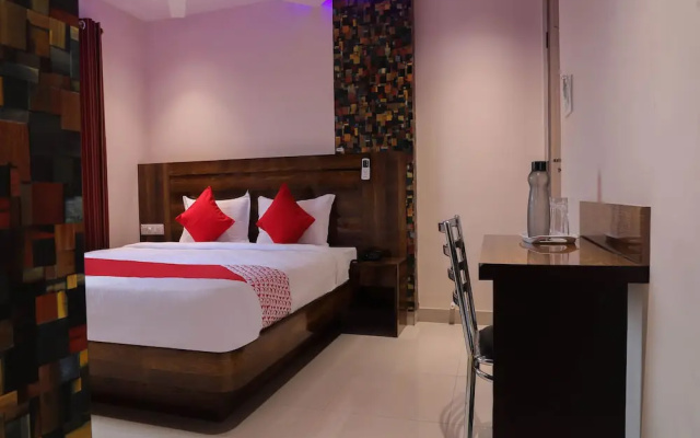 OYO 16428 Hotel Comfort Inn