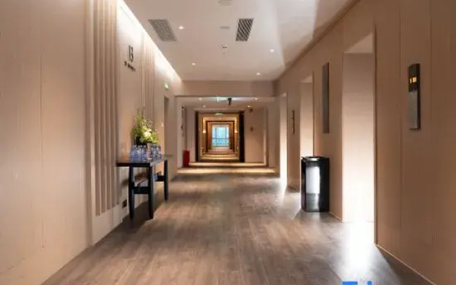 MEHOOD LESTIE HOTEL(Shantou MixC Longyan South Food Street)