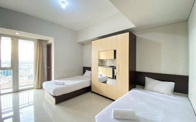 "Deluxe Studio Room At Skyland Jatinangor"