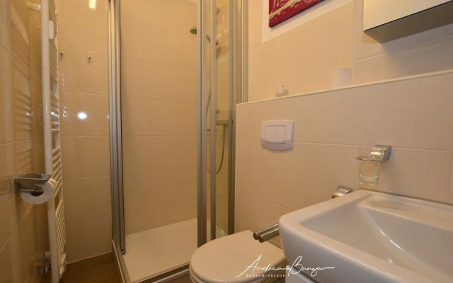 Villa Pirola Wohnung 5