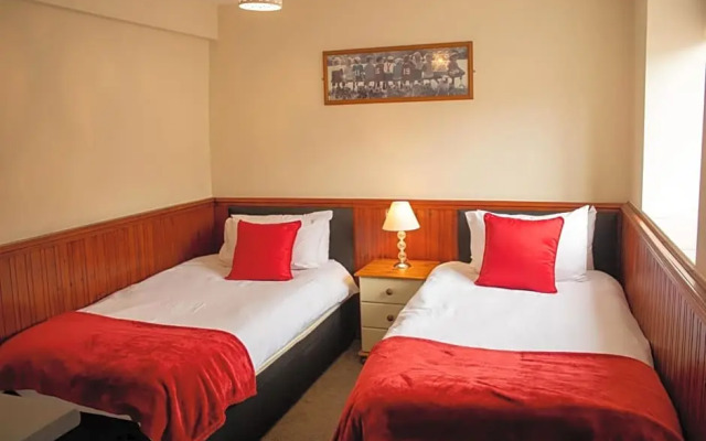 The Dolphin Hotel