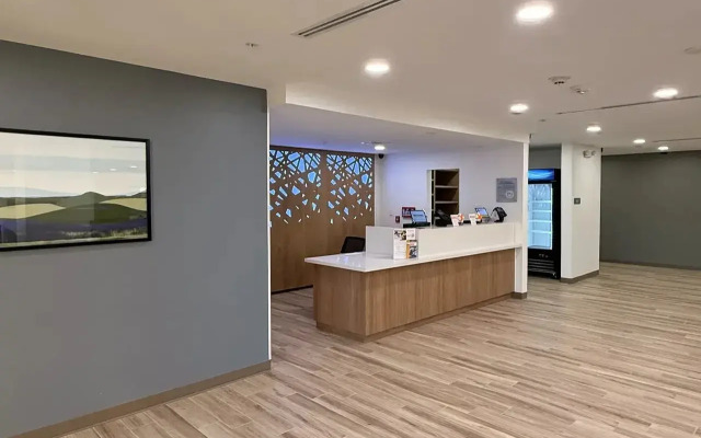 Mainstay Suites - Oklahoma City Airport