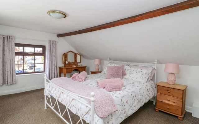 Rhodale Cottage