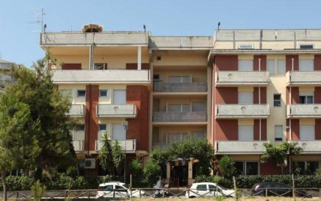 Hotel Nel Pineto вид на фасад