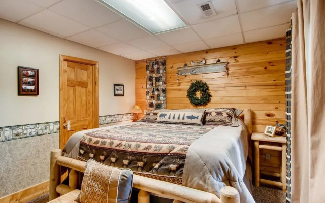 Amazing Grace 3 Bedrooms 3 Bathrooms Cabin