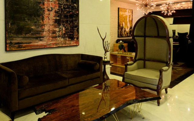 The Nishat Hotel Gulberg