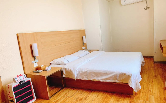 Ibis Hotel Lanzhou Zhangye Road