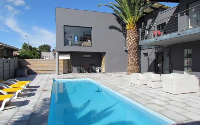 Capetown 4U Guesthouse