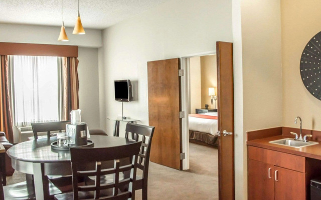 Fairfield by Marriott Inn & Suites Newport Cincinnati