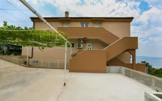 Apartments Intrada