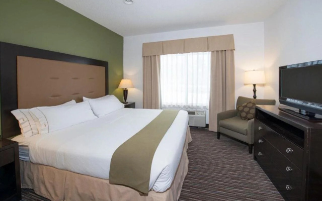 Holiday Inn Express & Suites Chicago-Deerfield/Lincolnshire by IHG