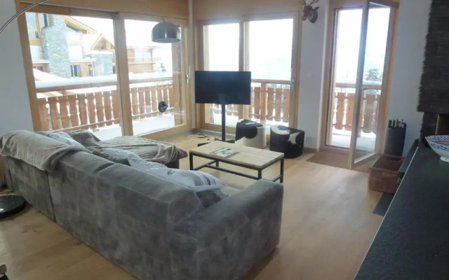 Ski in Ski out LUXURY & MOUNTAIN apartments by Alpvision Résidences