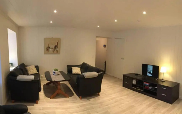 Balestrand Fjordapartments Holmen 19A
