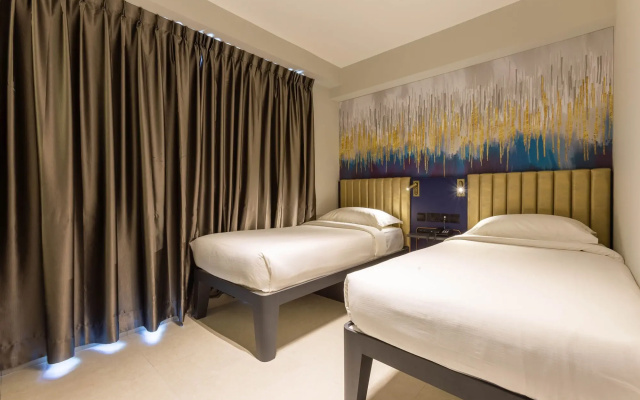 Ibis Budget Singapore Gold
