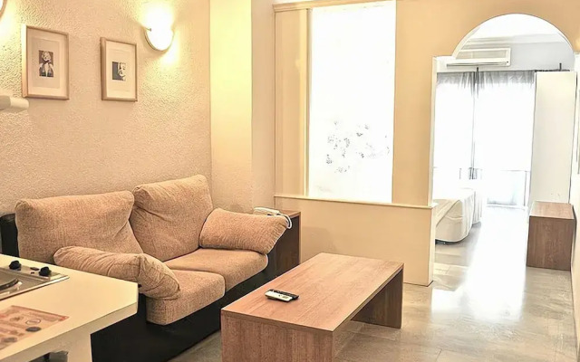 Apartment in Benalmadena Near Beach