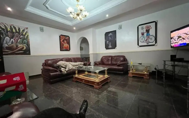 Great 3 bedroom Apartment in the city center