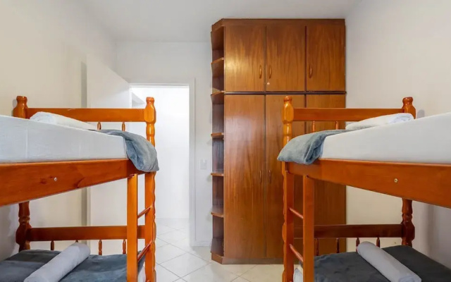 Apt w/ Balcony & BBQ 290m From the sea Cau0199