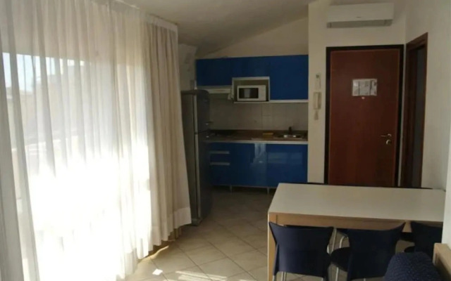 Cozy Stay 80m From the Beach