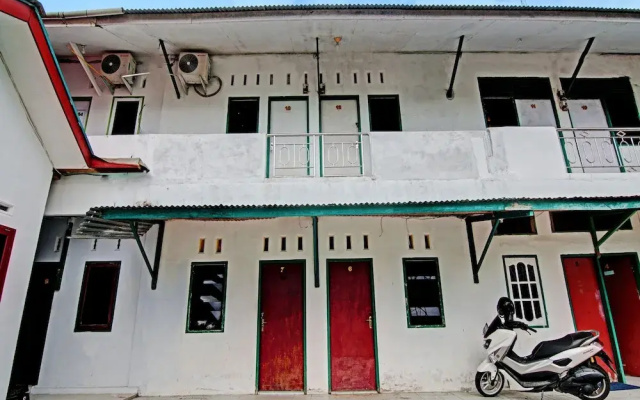 SPOT ON 91950 Guest House TekNong Syariah