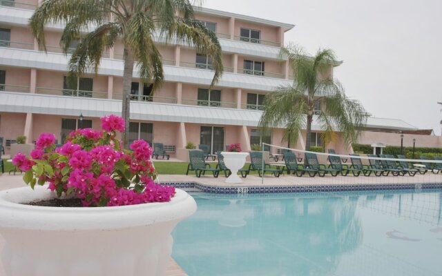 Castaways Resort and Suites in Grand Bahama, Bahamas from 104$, photos, reviews - zenhotels.com hotel front