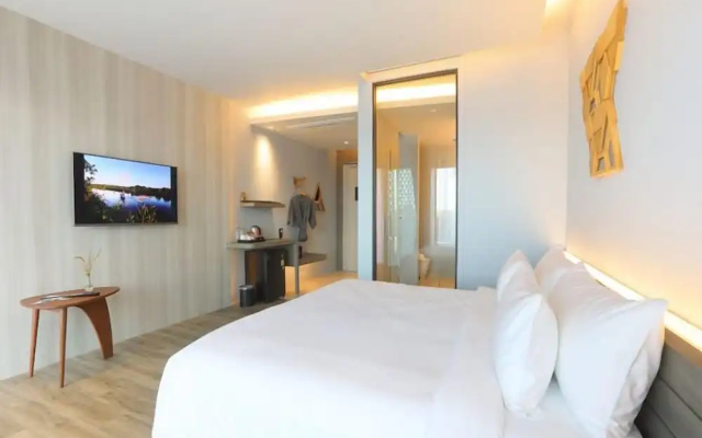 The Signature Hotel Airport