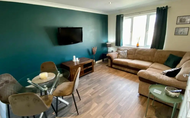 Inverness Holiday Apartment - 2 Bedroom
