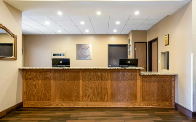 Comfort Inn & Suites Pittsburg KS