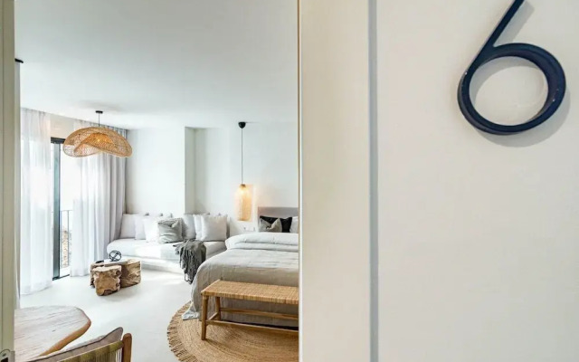 A6- Seaclub Suites by Roomservices