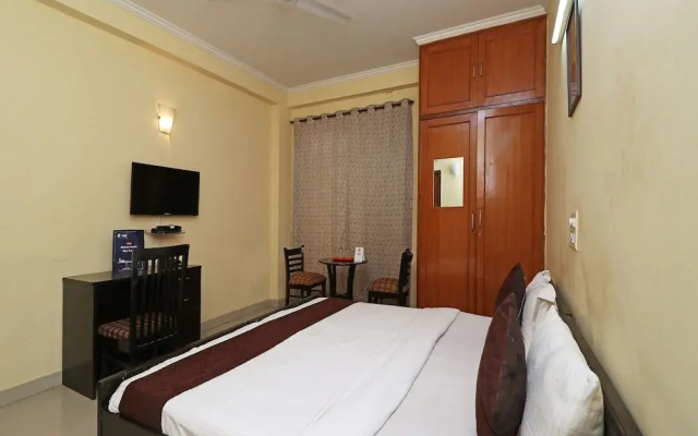 Divine Inn by OYO Rooms