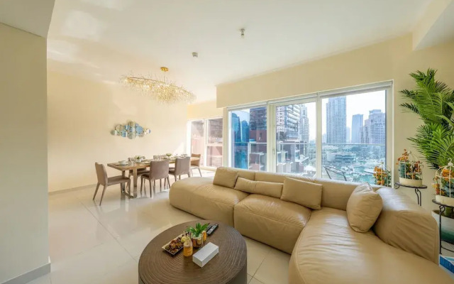 Tanin - Luxury Waterfront Apt with Stunning Marina Views
