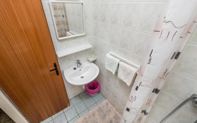Stunning Home in Rab With Wifi and 1 Bedrooms