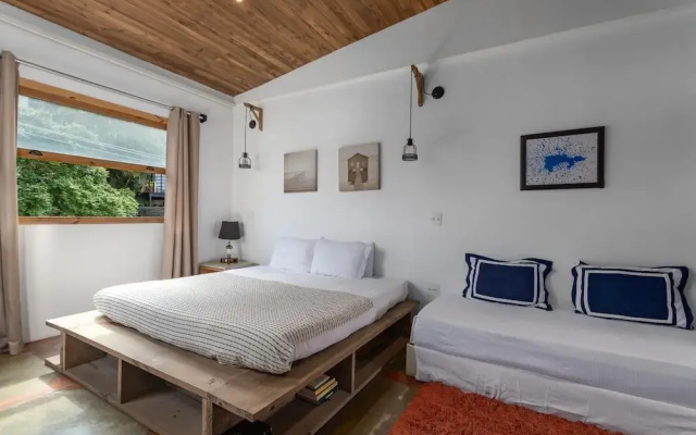 Ipanema Hills Loft