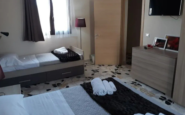 Отель Antares B&B