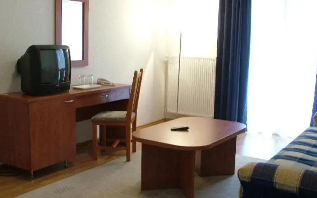 Hotel Pontis