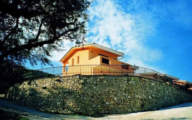 Villa Flisvos