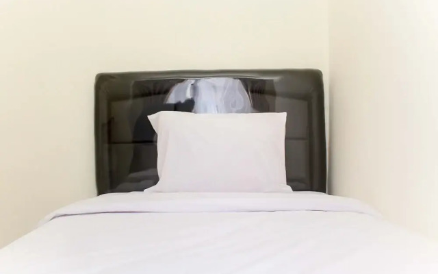 Fancy Comfortable 2Br At Meikarta Apartment