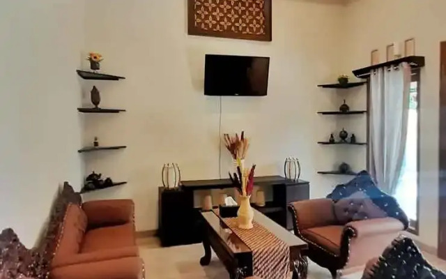 Ndalem Gendhis Villa