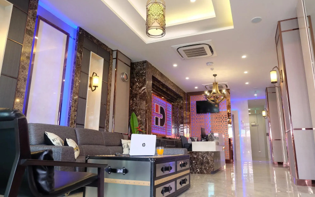 Hotel DSure Patong