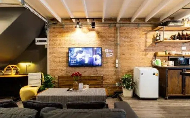 Ombra House No.1