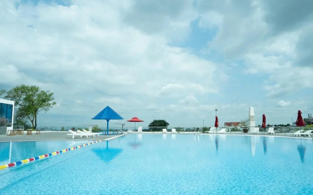 Elephants Hotel Buon Ma Thuot